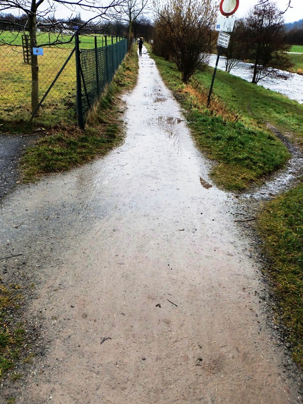 Dreisamfußweg 001_rs Dreisamfußweg 001_rs